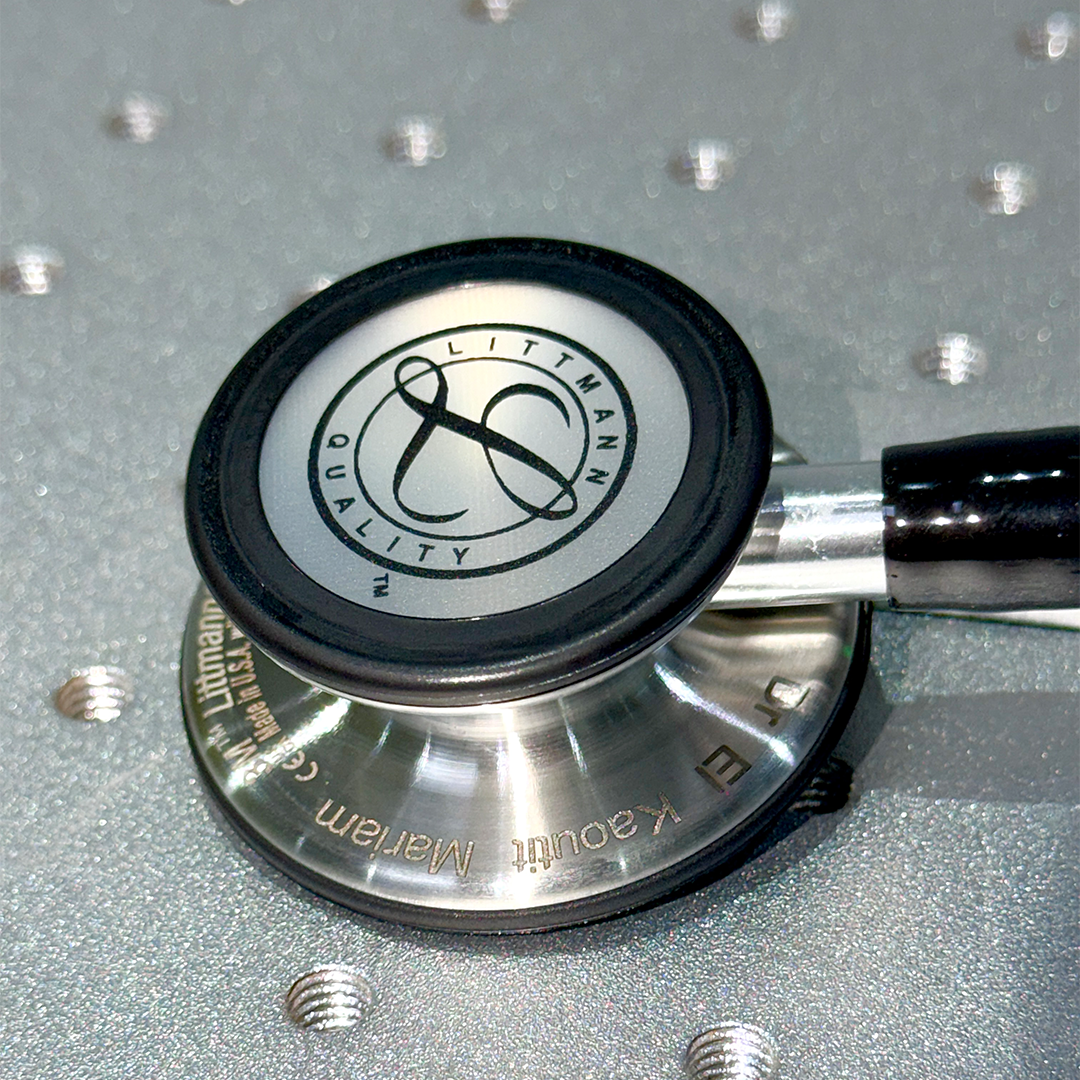 Littmann Classic III original avec gravure laser personnalisée pour professionnel de santé
