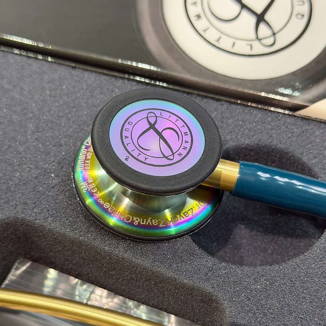 Personnalisation par gravure laser d’un stéthoscope 3M Littmann Classic III au Maroc